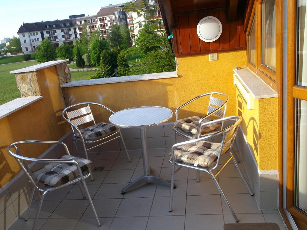 Bük Birdland Panorama Apartman חדר תמונה